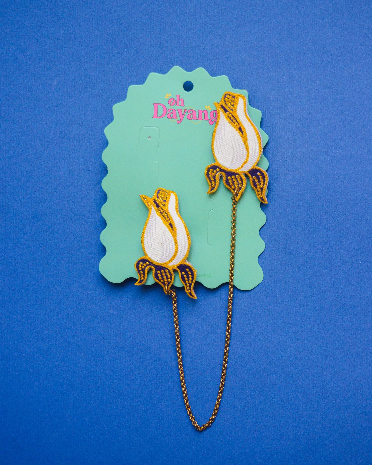 Blue Batik Kerongsang Chain