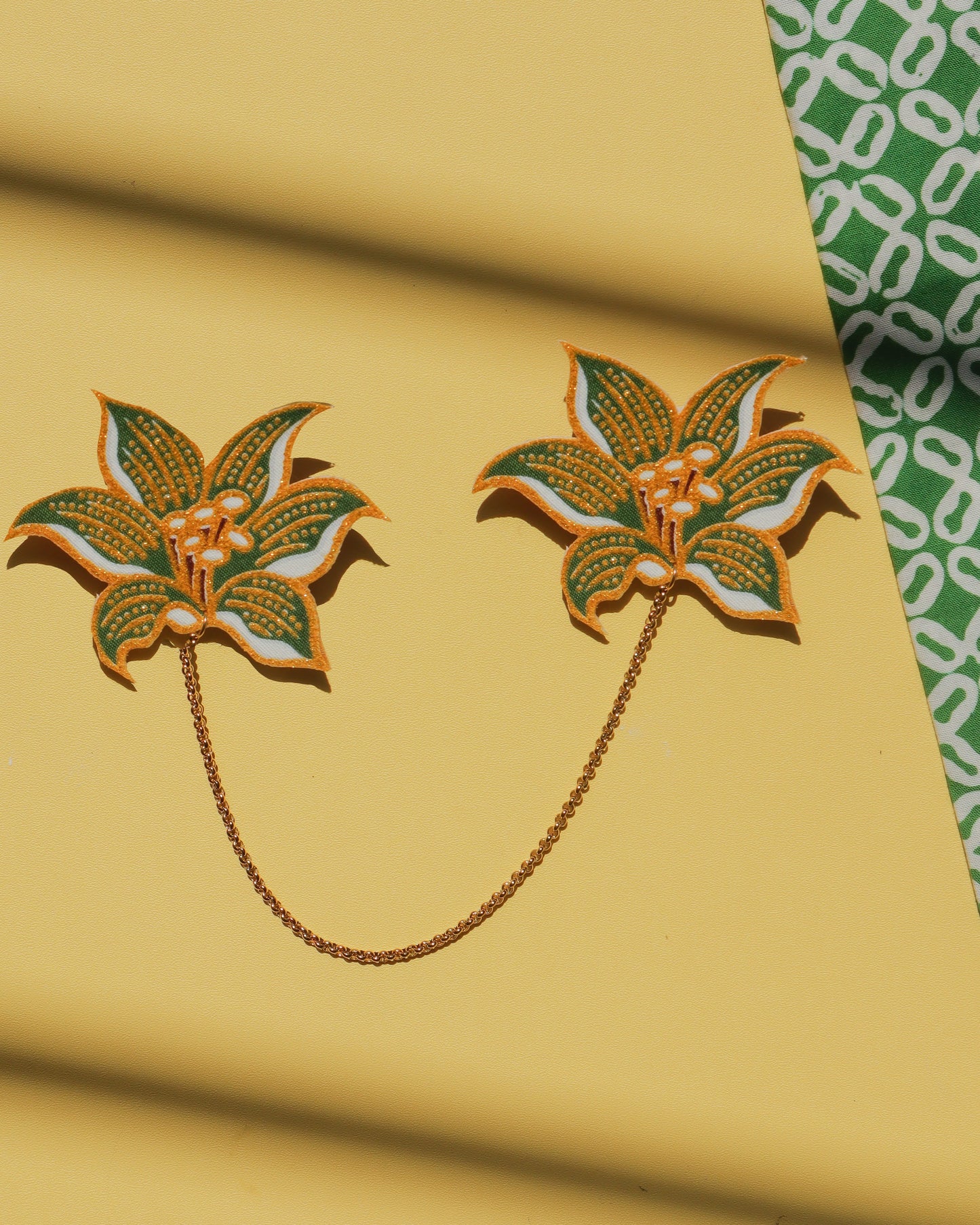 Arjuna Batik Kerongsang Chain