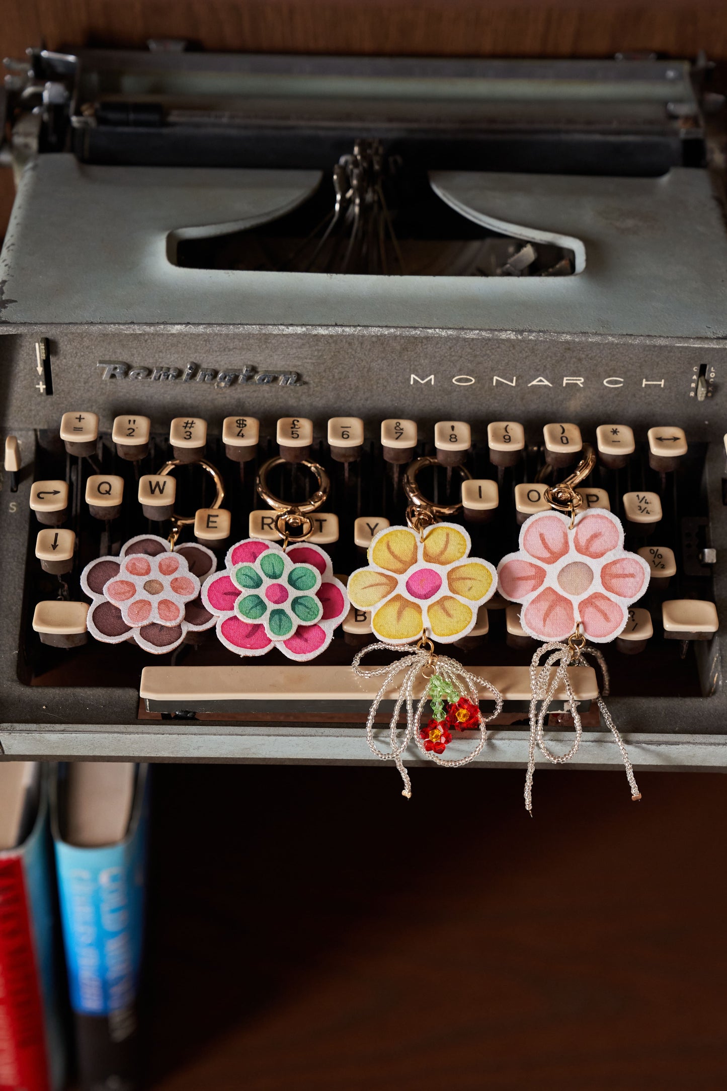 Hana Fidget Bag Charm