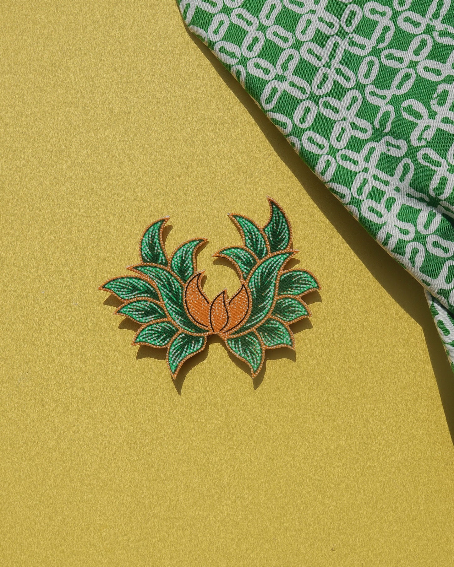 Kuntum Perang Batik Brooch