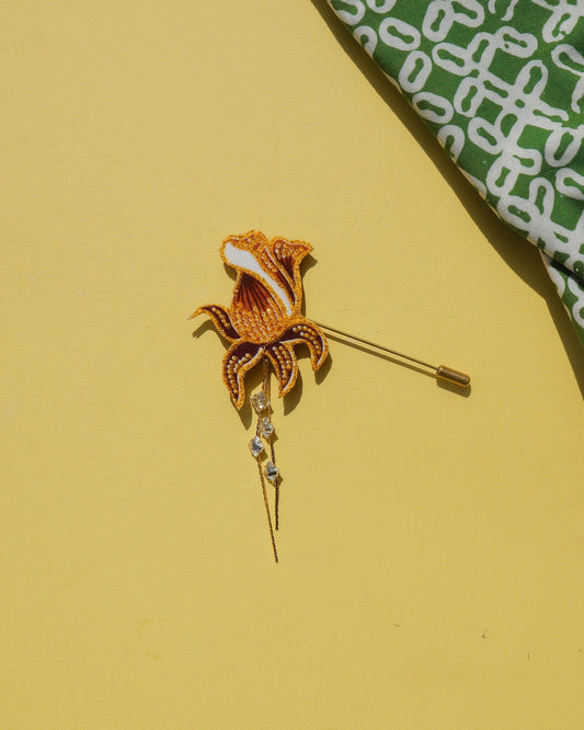 Lestari Batik Dangling Lapel Pin