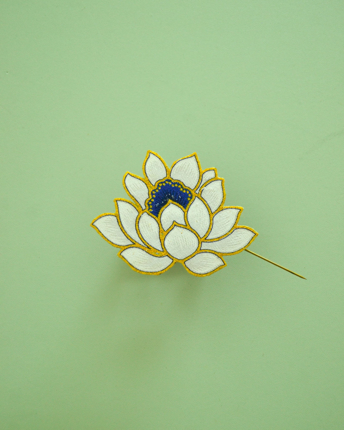 Teratai Nadi Batik Lapel Pin
