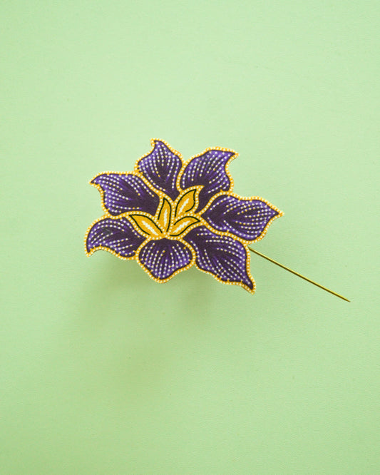 Ungu Manis Batik Lapel Pin