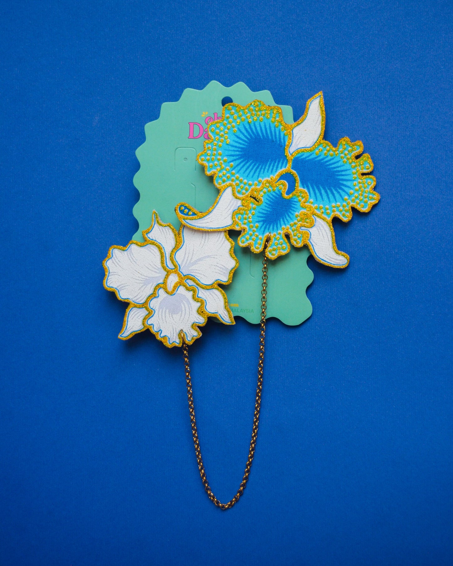 Blue Batik Kerongsang Chain