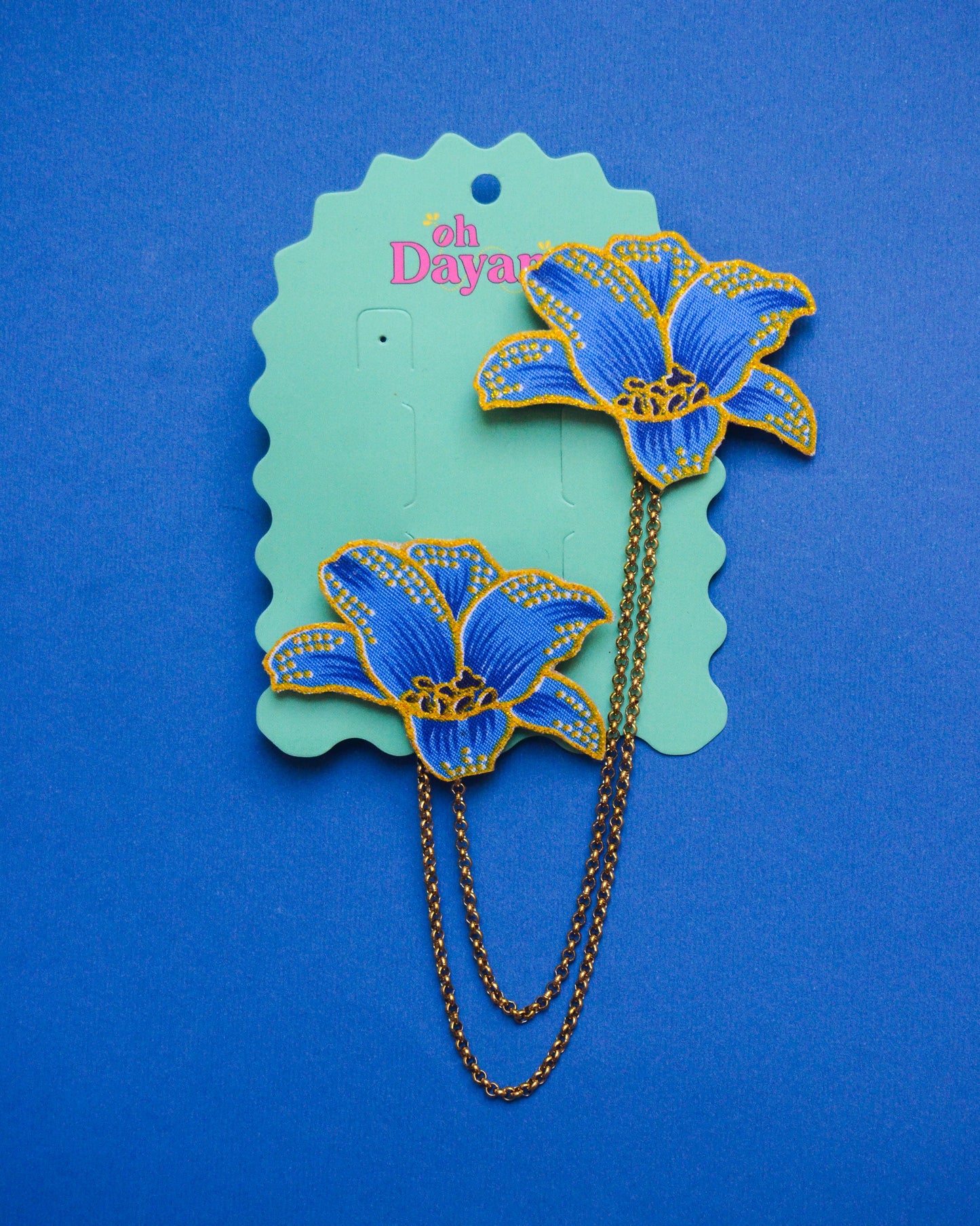 Blue Batik Kerongsang Chain