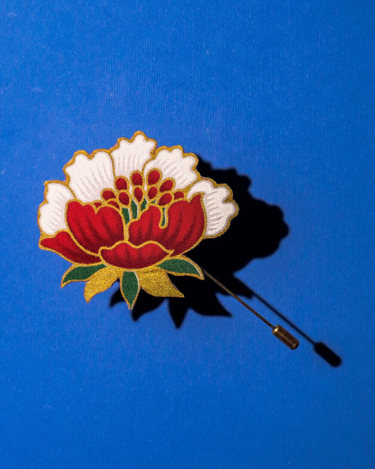Peoni Sukma Batik Lapel Pin