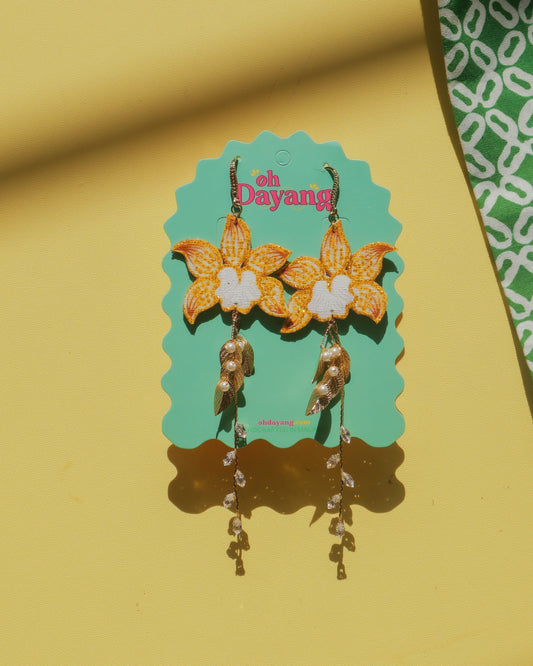 Luruh Emas Batik Dangle Hook Earrings