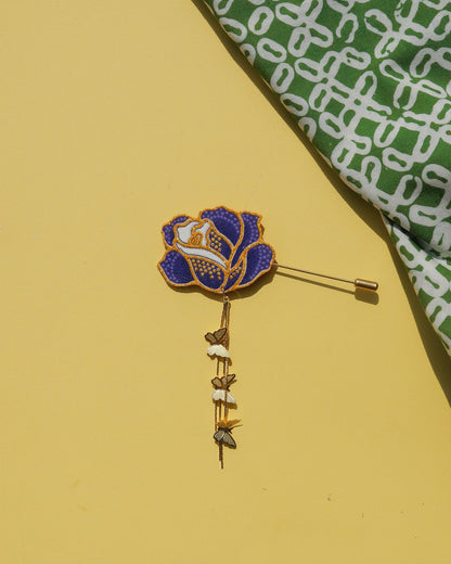 Mawar Kencana Batik Dangling Lapel Pin