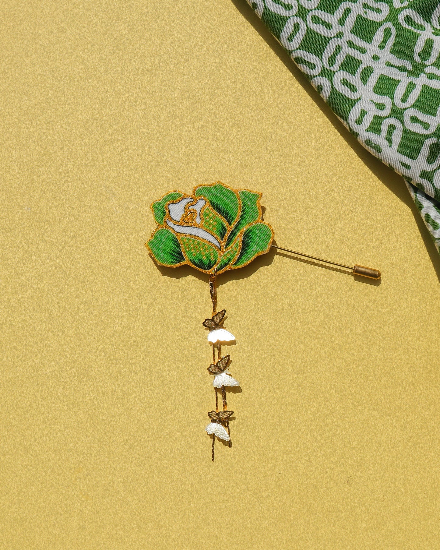 Mawar Kencana Batik Dangling Lapel Pin