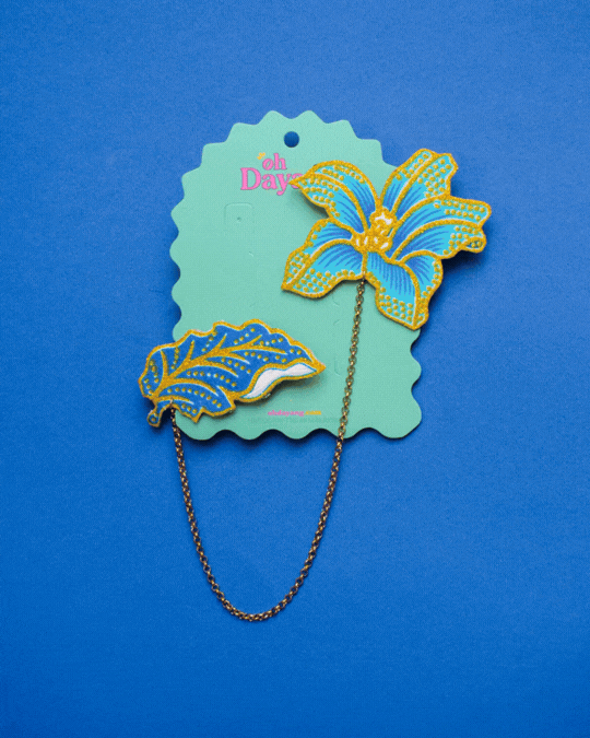 Blue Batik Kerongsang Chain