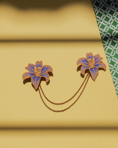 Seri Bakung Batik Kerongsang Chain