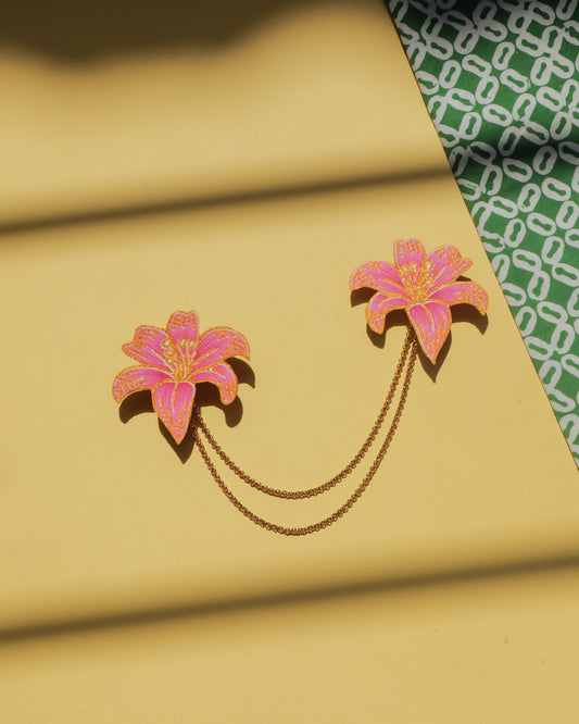 Seri Bakung Batik Kerongsang Chain