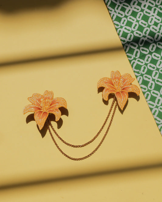 Seri Bakung Batik Kerongsang Chain